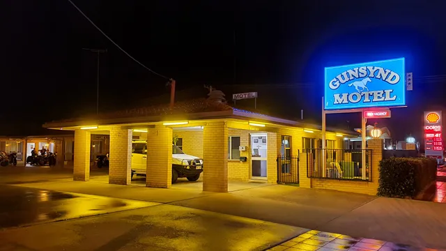 Gunsynd Motor Inn
