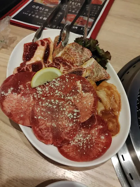 焼肉ホドリ 栄町支店