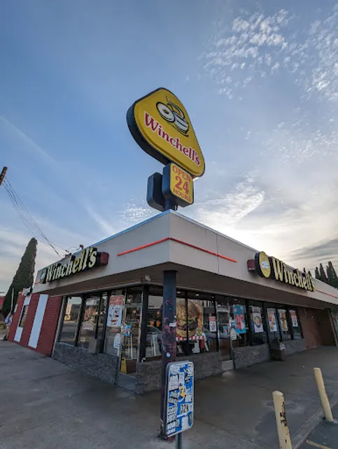 Winchell's Donut House