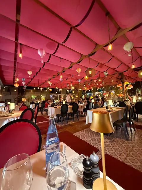 Le Tantra Restaurant