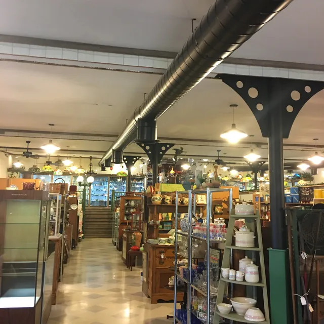 Shrewsbury Antique Center