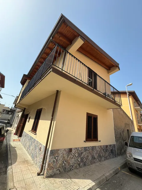 Casa vacanza “Casa dei nonni” Falcone ME