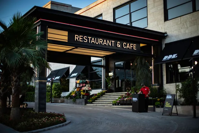 DDK Restaurant and Cafe