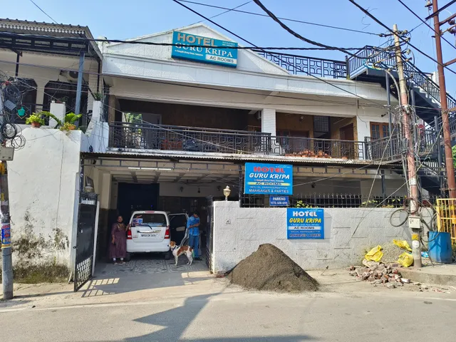 guru kripa hotel