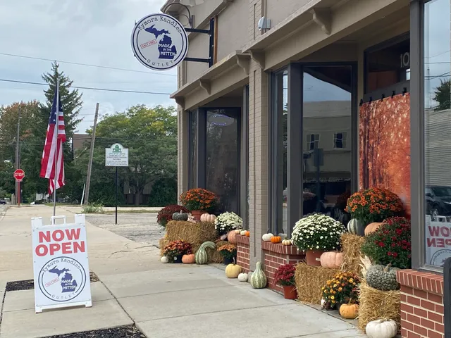 Kymora Kandles Outlet