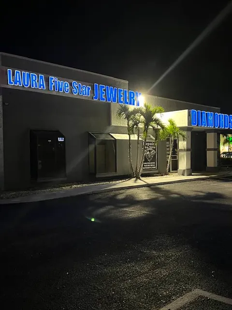 Laura Five Star Jewelry