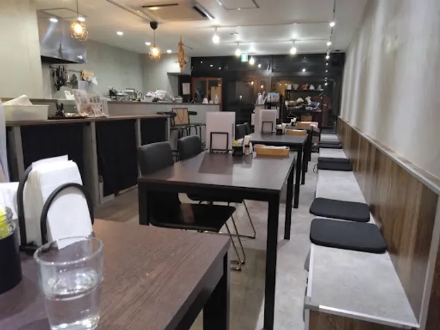 DogCafeUru（ﾄﾞｯｸﾞｶﾌｪ ｳﾙ）