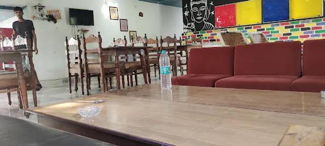 Magic Mushroom Cafe And Lounge