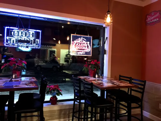 Unwined Beer And Wine Lounge