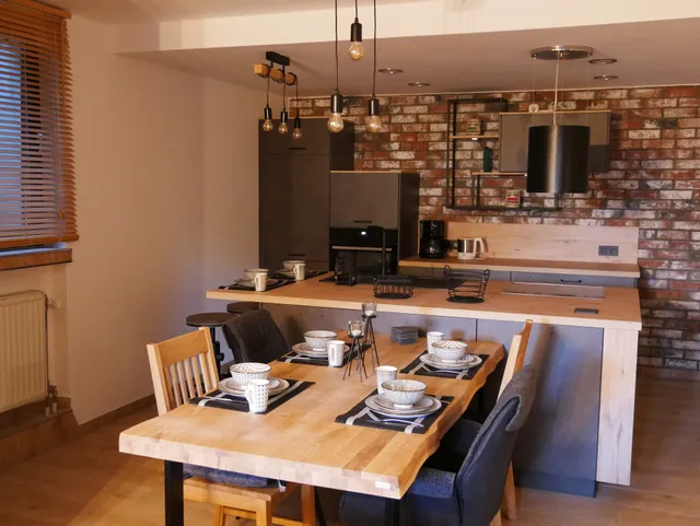 Ferienwohnung Eifelblick mit Sauna, Kaminofen und Himmelbett - Nationalpark Eifel