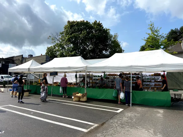Eglinton Way BIA Farmers’ Market