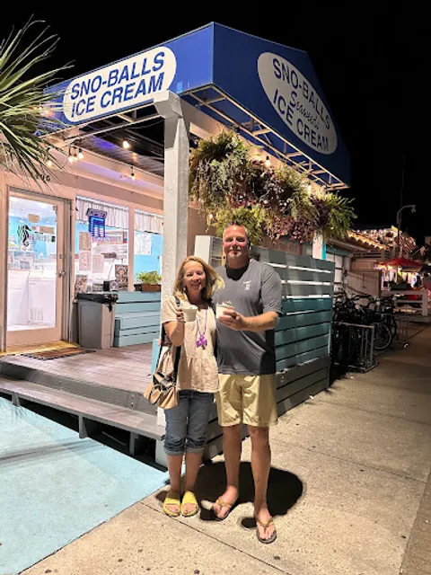 Seaweeds Sno Balls & Ice Cream, Tybee Island, GA 31328