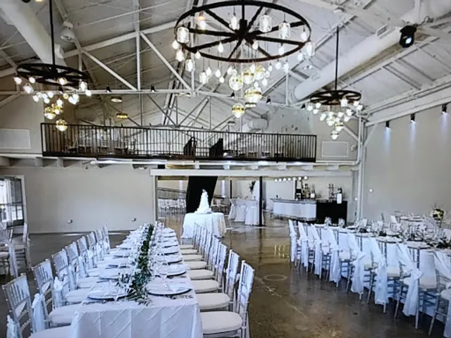 Little Hawaiian Seafood Grill & Bakery27Cedar