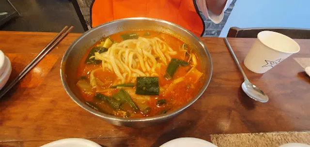 이화수전통육개장서울장안점