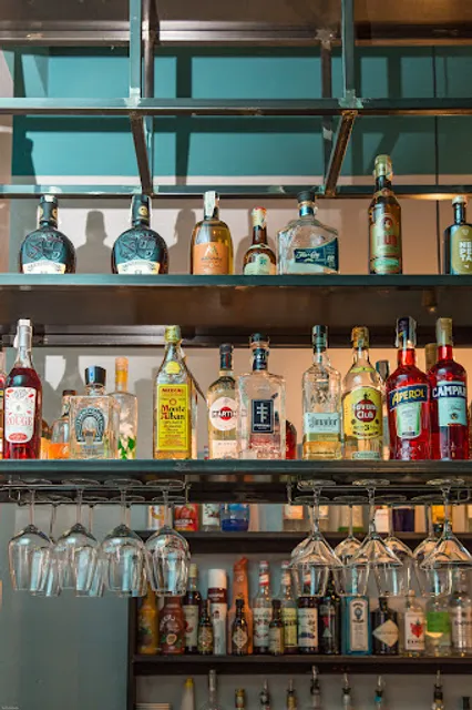 Sicily Pizzeria & Lounge Bar