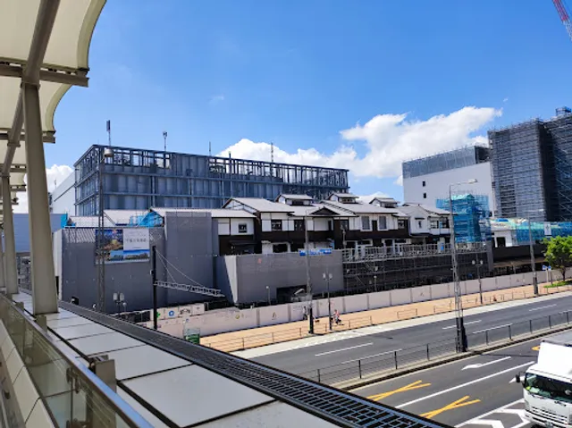 NPC 24 H Senkyakubanrai Parking Lot