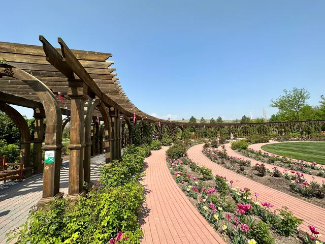 Rose Garden Thanksgiving Point