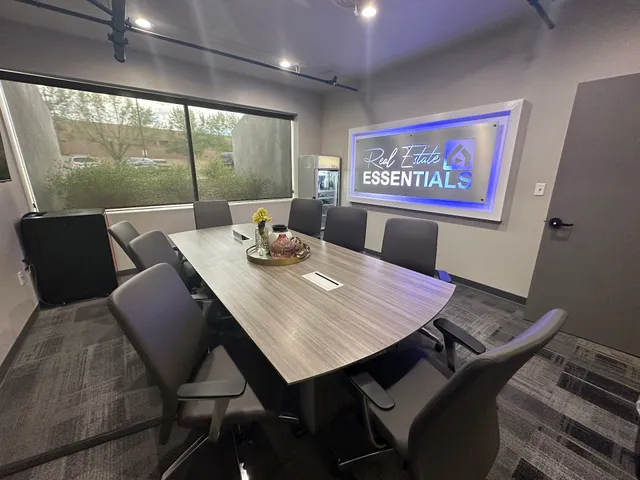 Real Estate Essentials ™ - Sandy