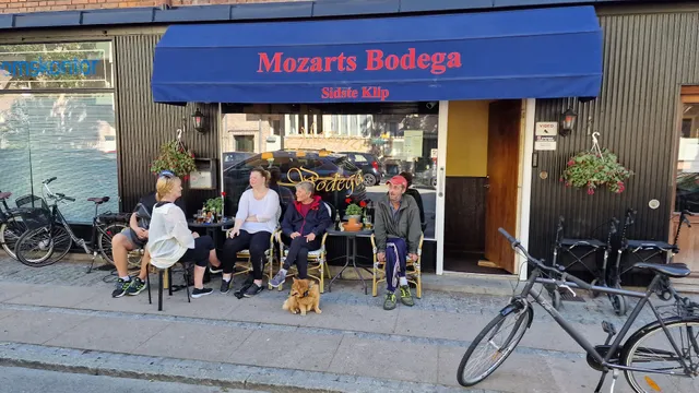 Mozarts Bodega