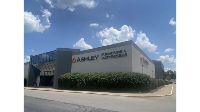 Ashley Store