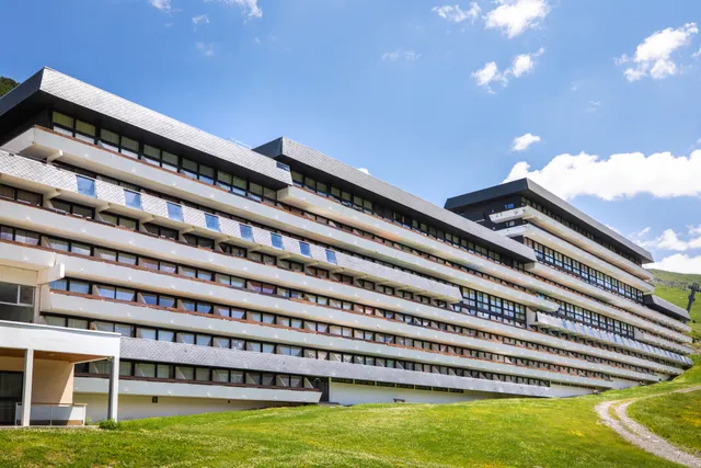 SOWELL RESIDENCES Pierre Blanche