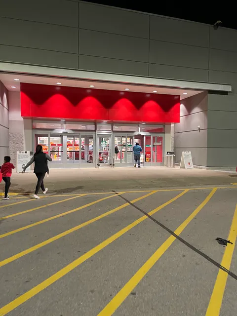 Quarry Shopping Center