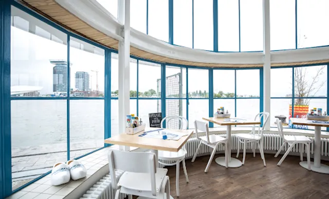 Pancakes Amsterdam at the IJ