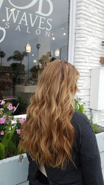 OB Waves Salon