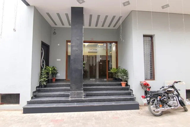 FabHotel Moon Trip - Hotel in Balongi, Mohali