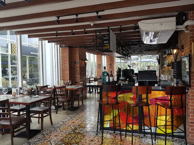 Barcino - Molito Lifestyle Extension