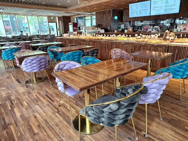 Aurora Bakery Seongsu