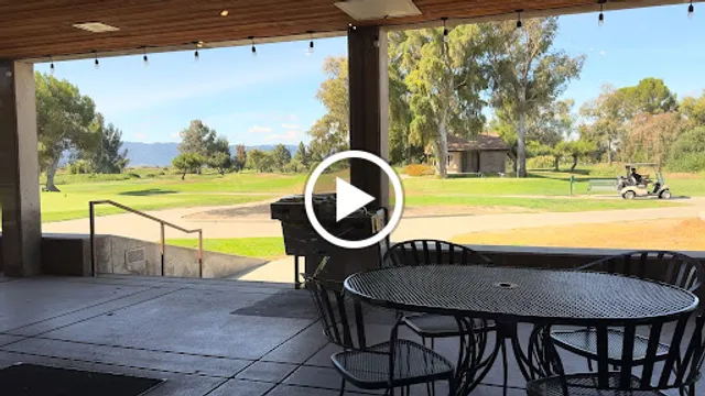 Beeb's Sports Bar & Grill