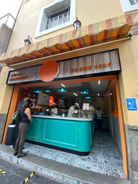 Mary Barragan Helados