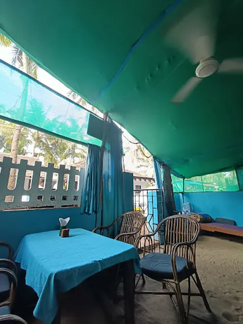 Little Plantain Leaf