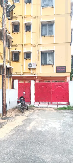 Regencyy Guest House