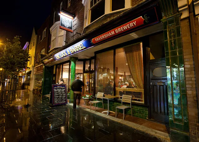 Lock and Barrel Frinton