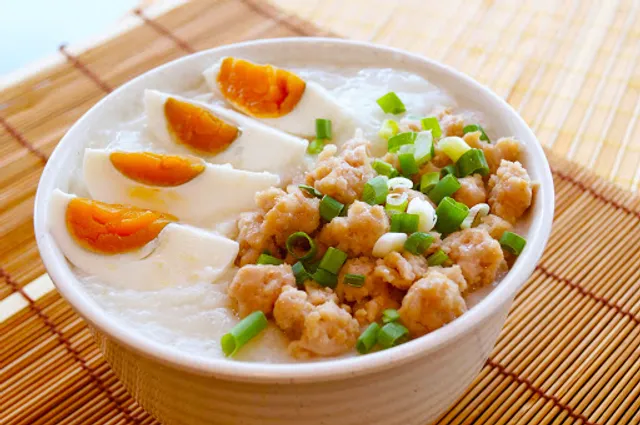 Tasty Porridge Restaurant 品粥 • SS2