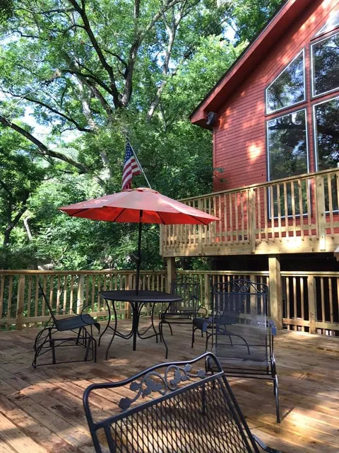 Cliffside Bed & Breakfast