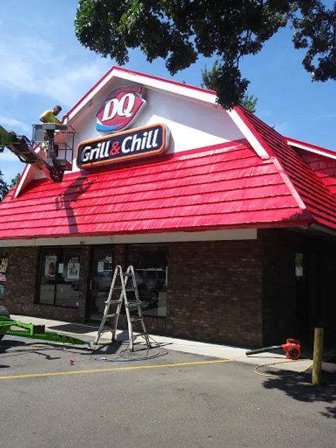 Dairy Queen Grill & Chill