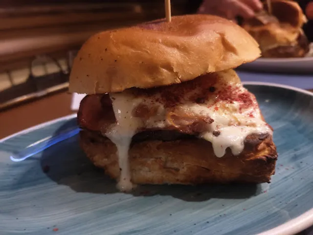 Port Emerald Fine food drink & entertainment