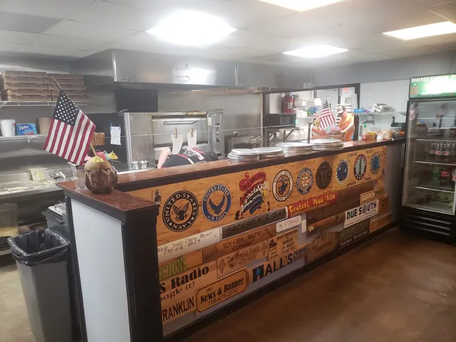 Hometown Pizza & Wings