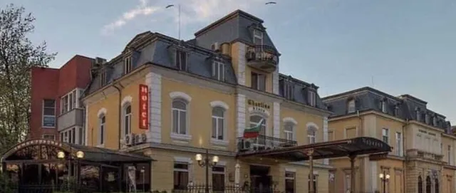 PLAZA HOTEL CHARLINO