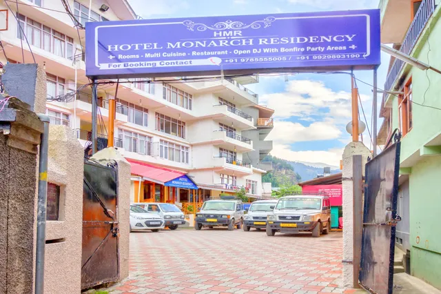 Hotel Monarch Residency Manali