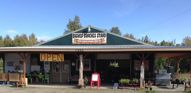 Bushes Bunches Produce Stand