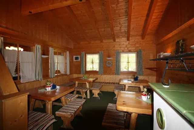 Riederbergstüberl (im Winter geöffnet)