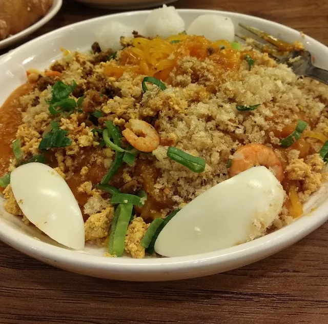 Goring's Pancit Malabon Restaurant
