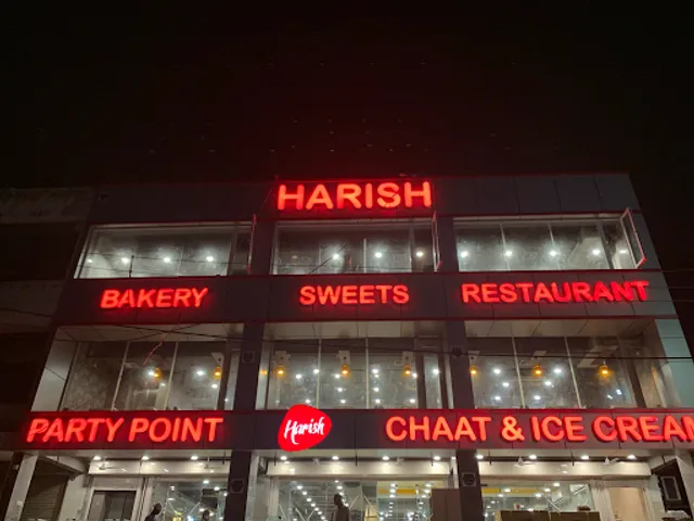 Harish bakers & sweets Sector 31