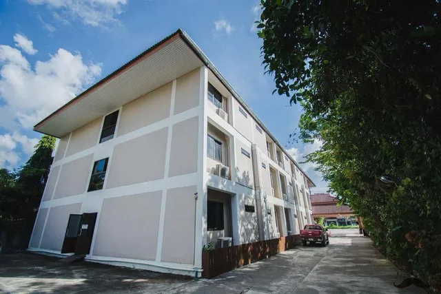 Aunchalee Garden Hotel