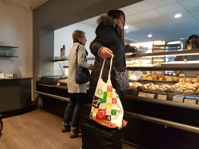 Bäckerei Mama Döndü