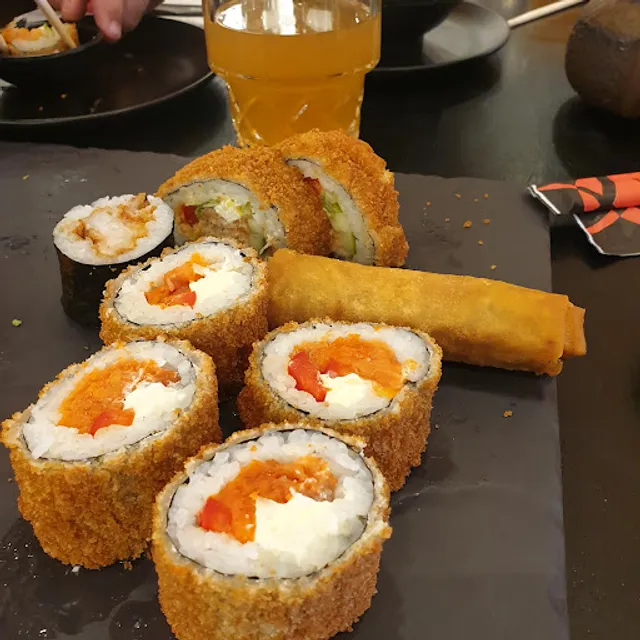 Sushi X Pyramide